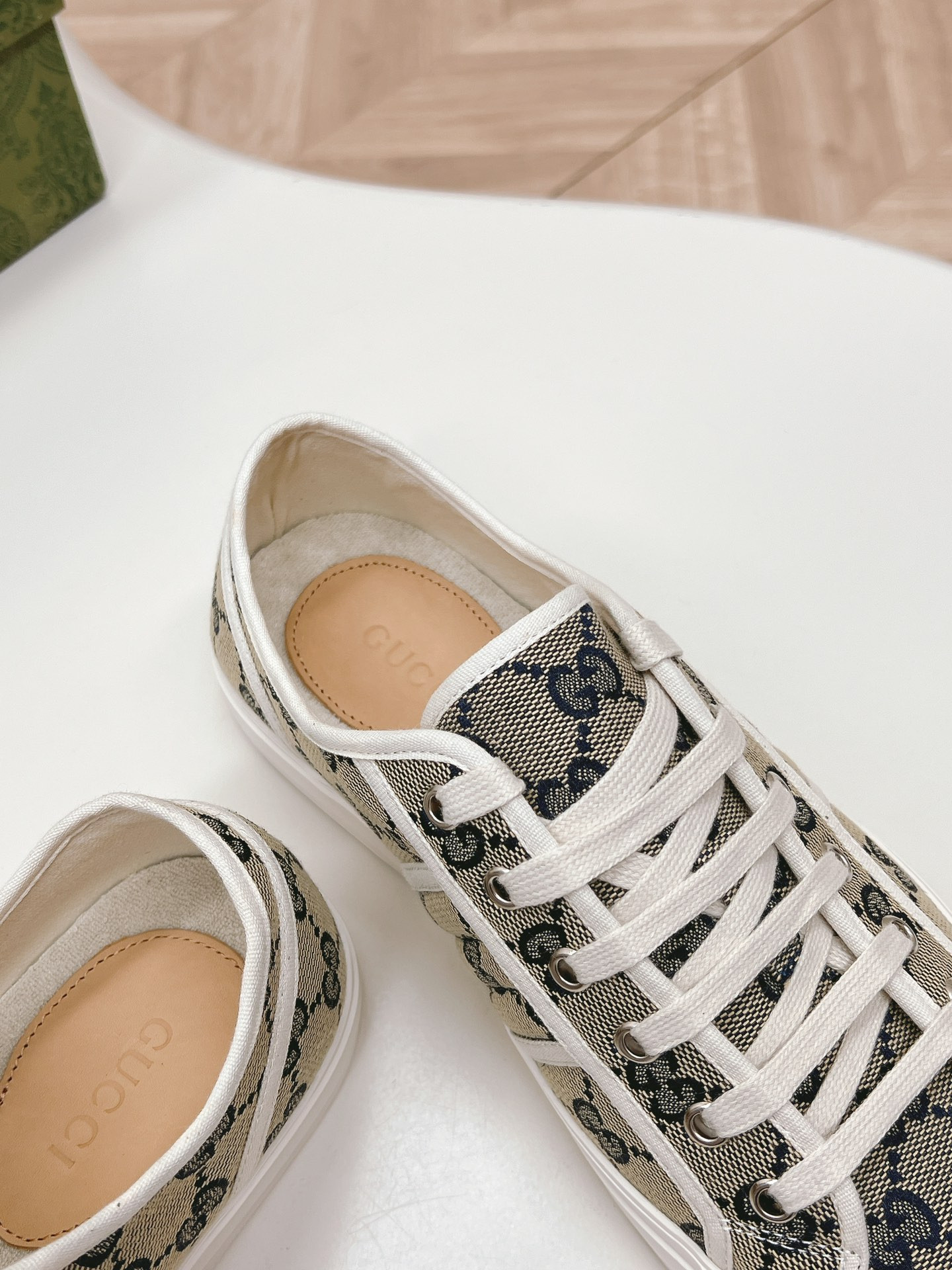ua G*u*i gg sneaker