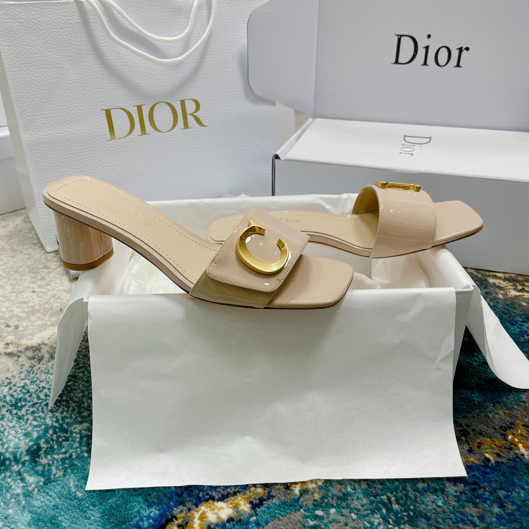 ua D*or or c