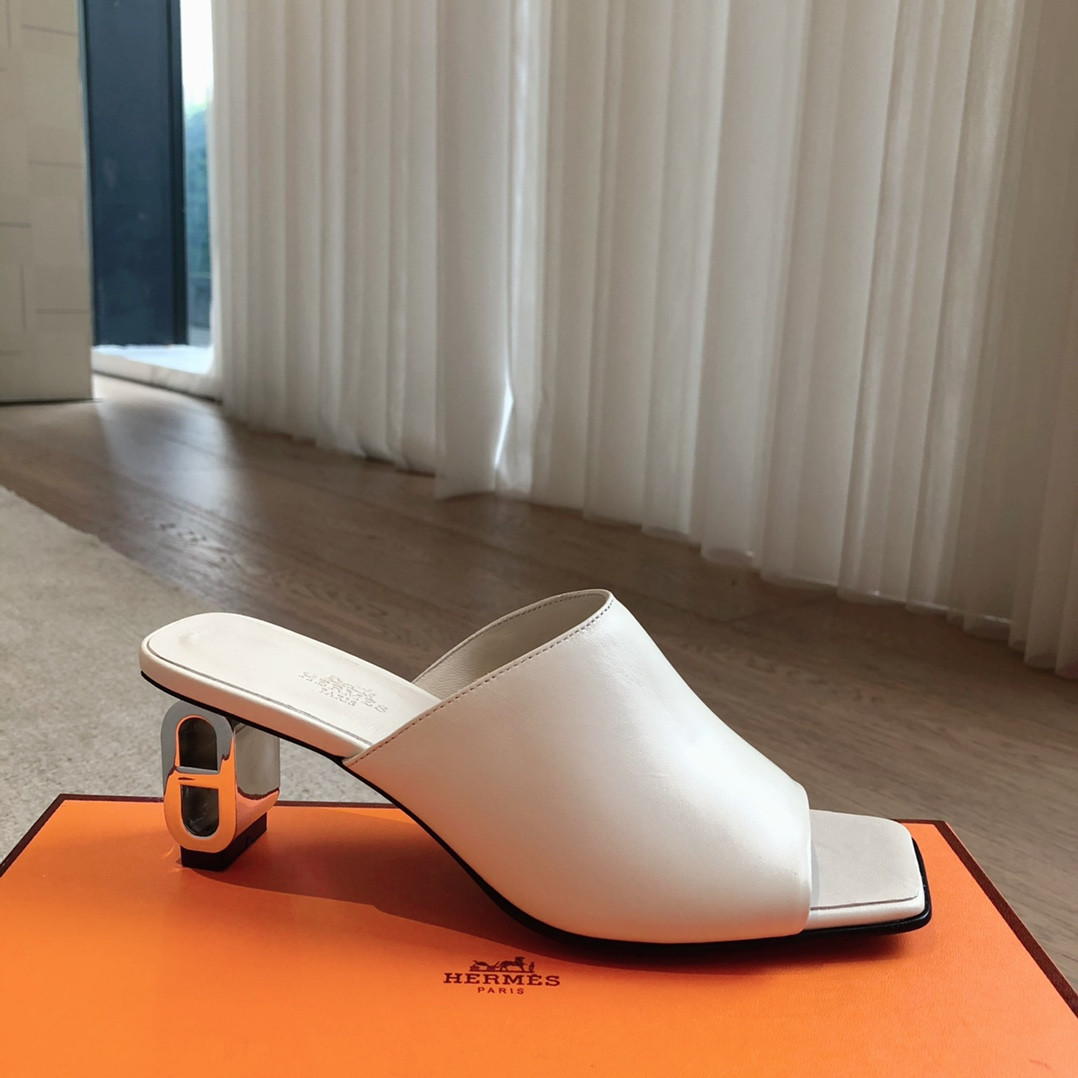 UA Hermès Iconique 60 sandal