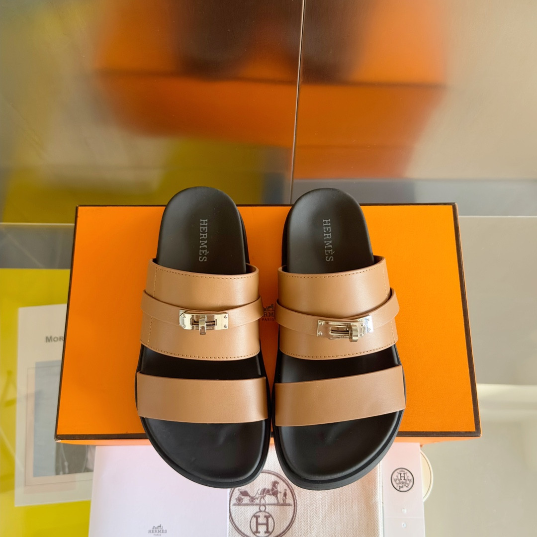 UA Hermès Jackson sandal