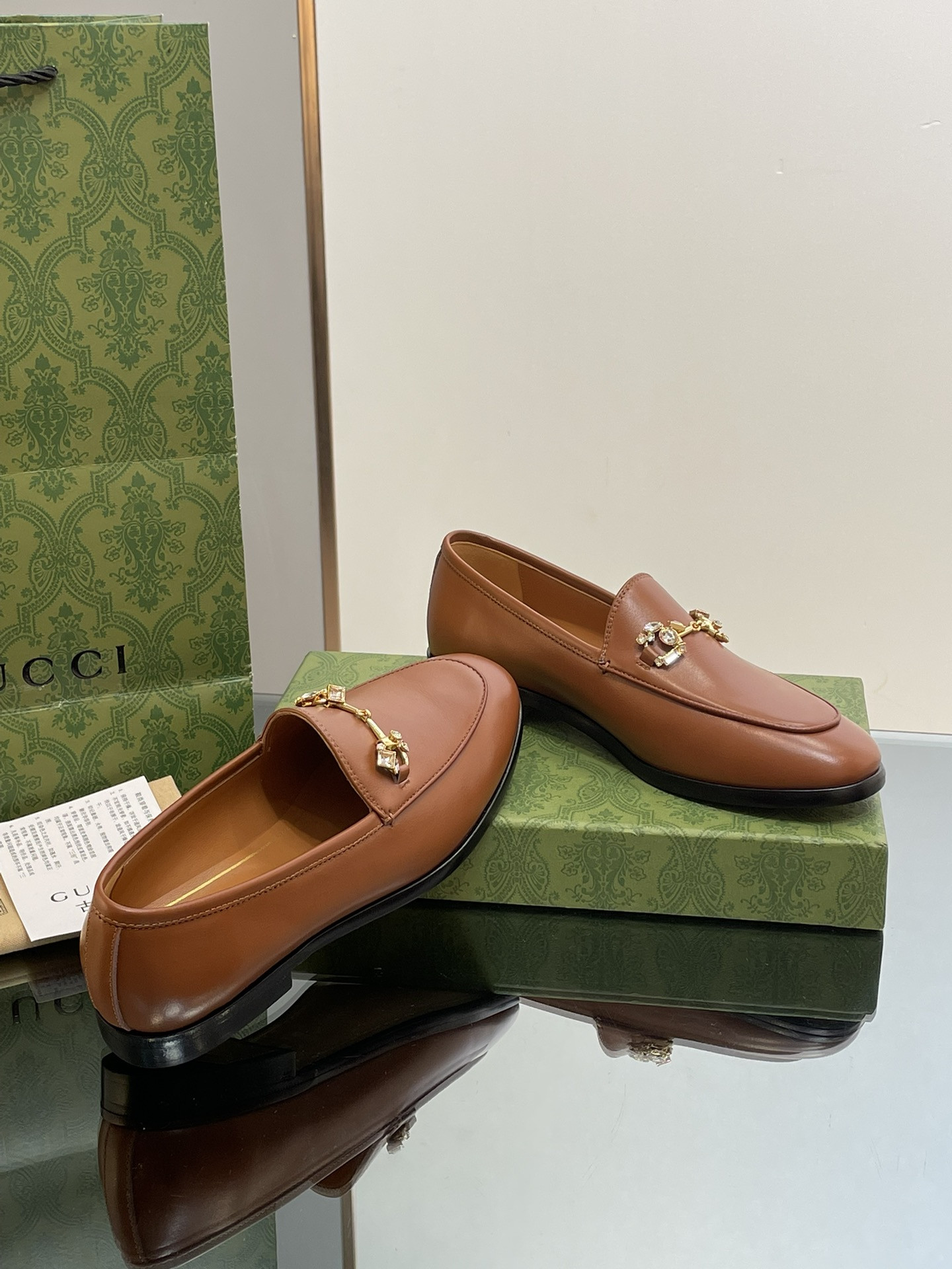 ua G*u*i horsebit loafer
