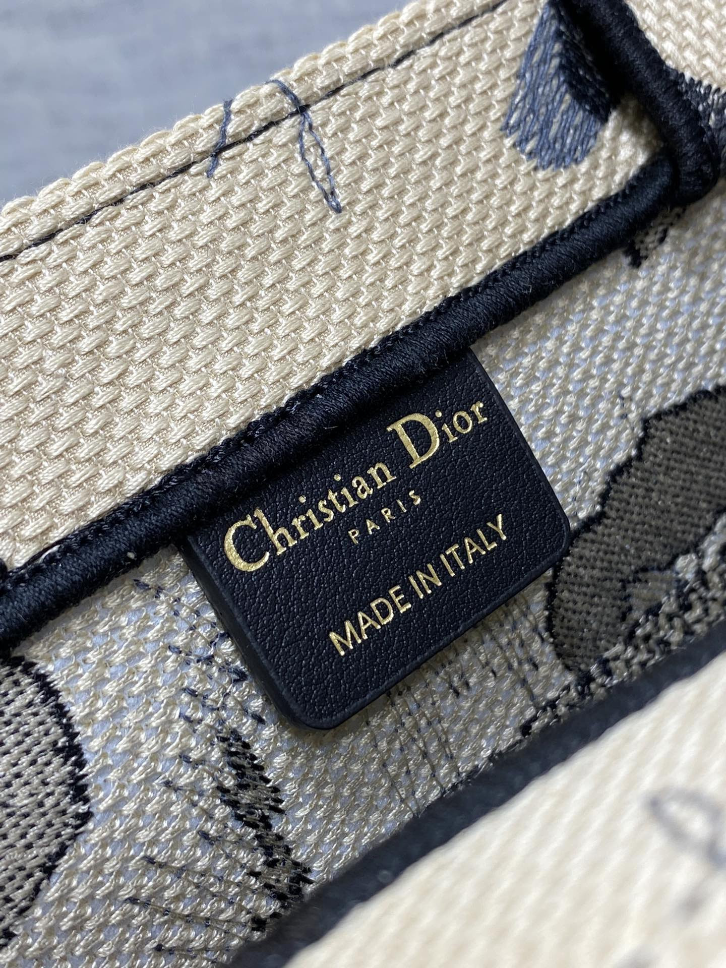 D*or tote 26 x 8 x 22cm