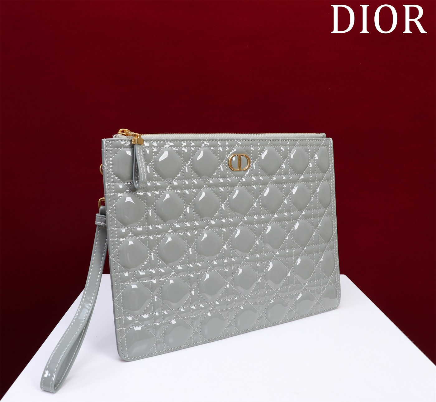 large D*or caro daily pouch 30 x 21.5 cm