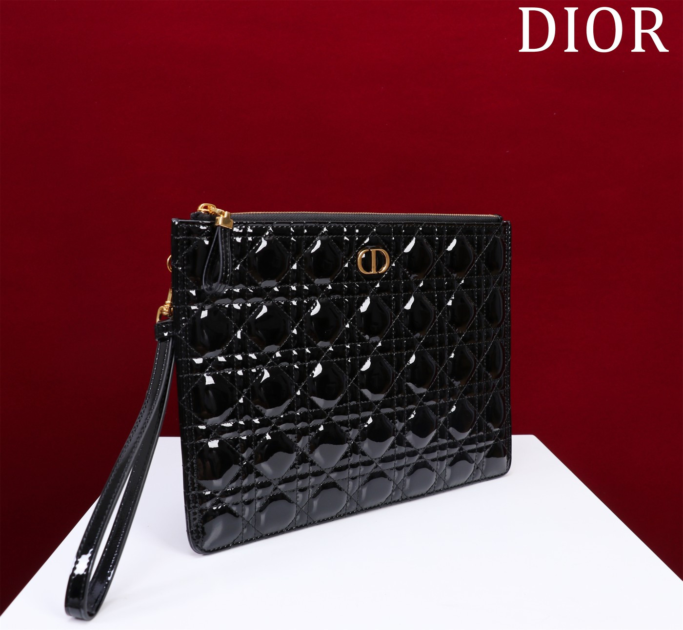 large D*or caro daily pouch 30 x 21.5 cm