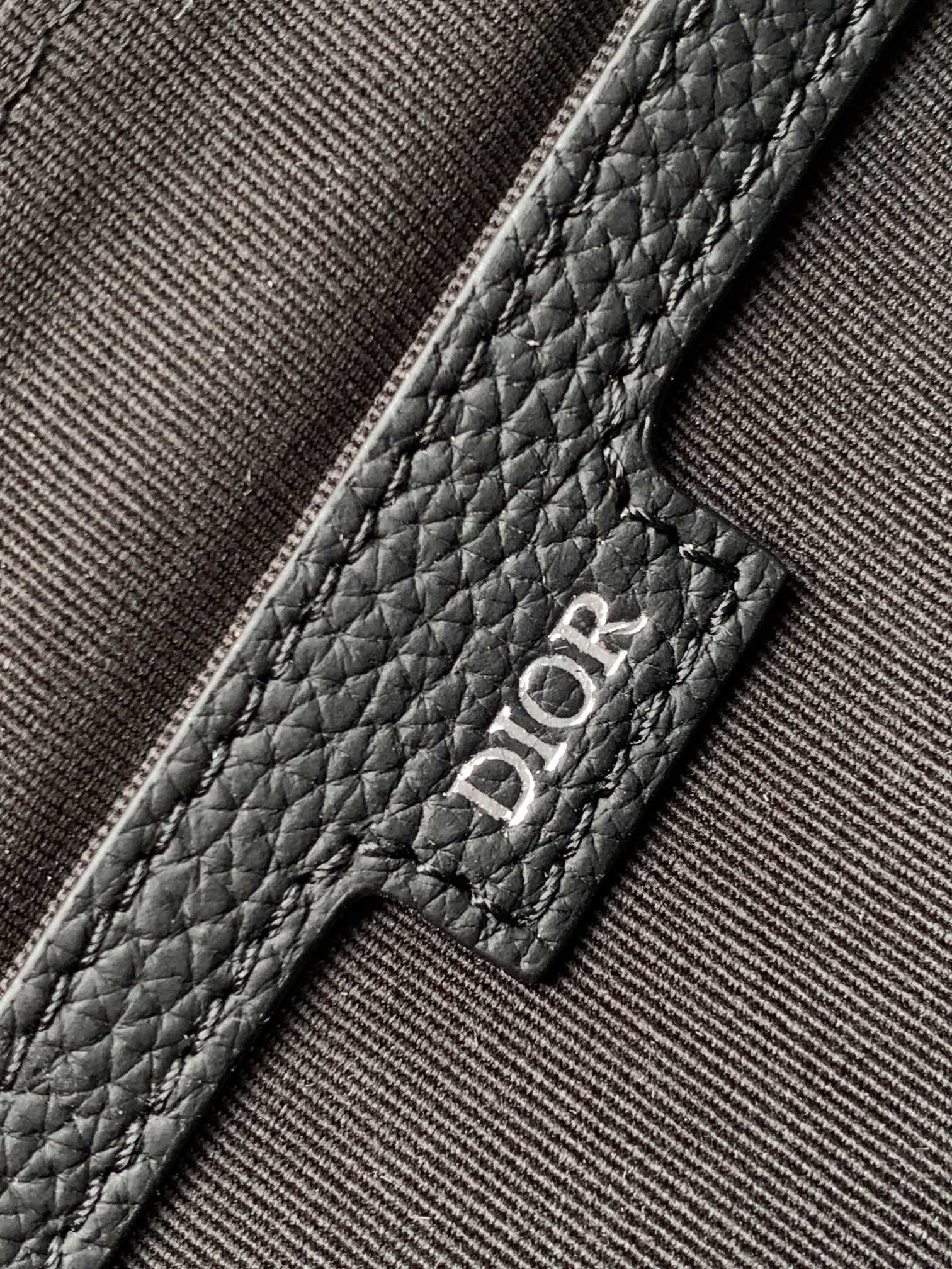 D*or saddle messenger bag 24 x 16.5 x 5.5 cm