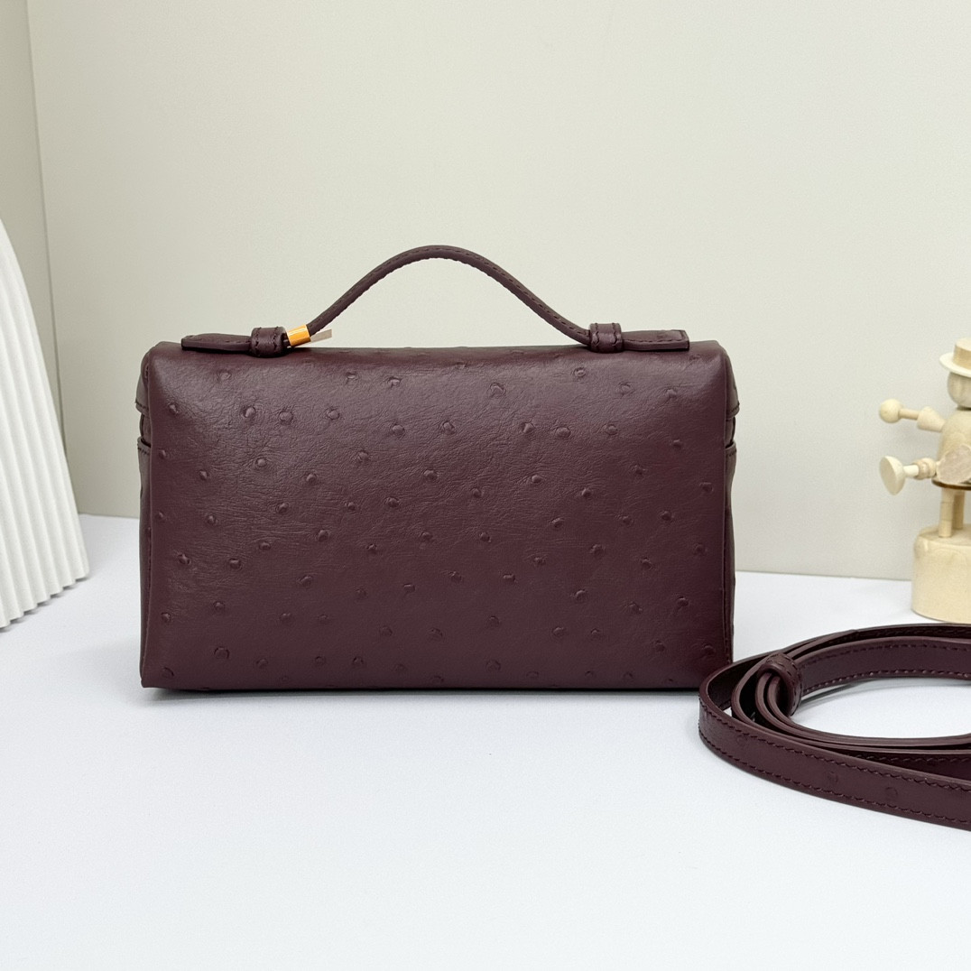 L**o p*ana extra pocket l19 ostrich-grained leather 11 x 19 x 6.5 cm