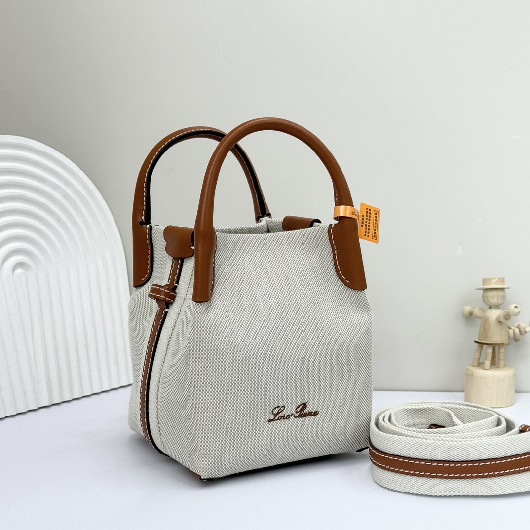 L**o p*ana micro bale bag  cotton, linen 23 x 16 x 14 cm