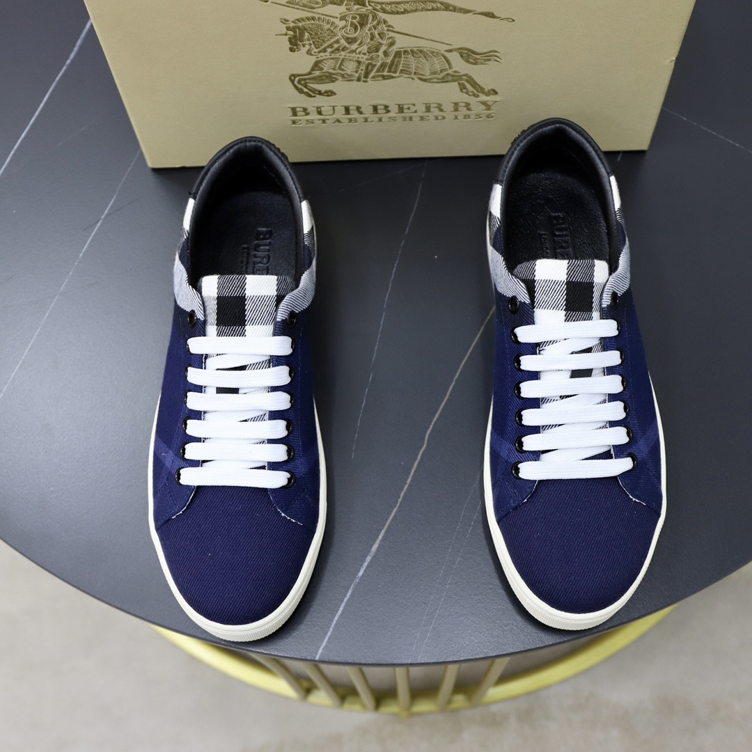 ua B**rry sneakers