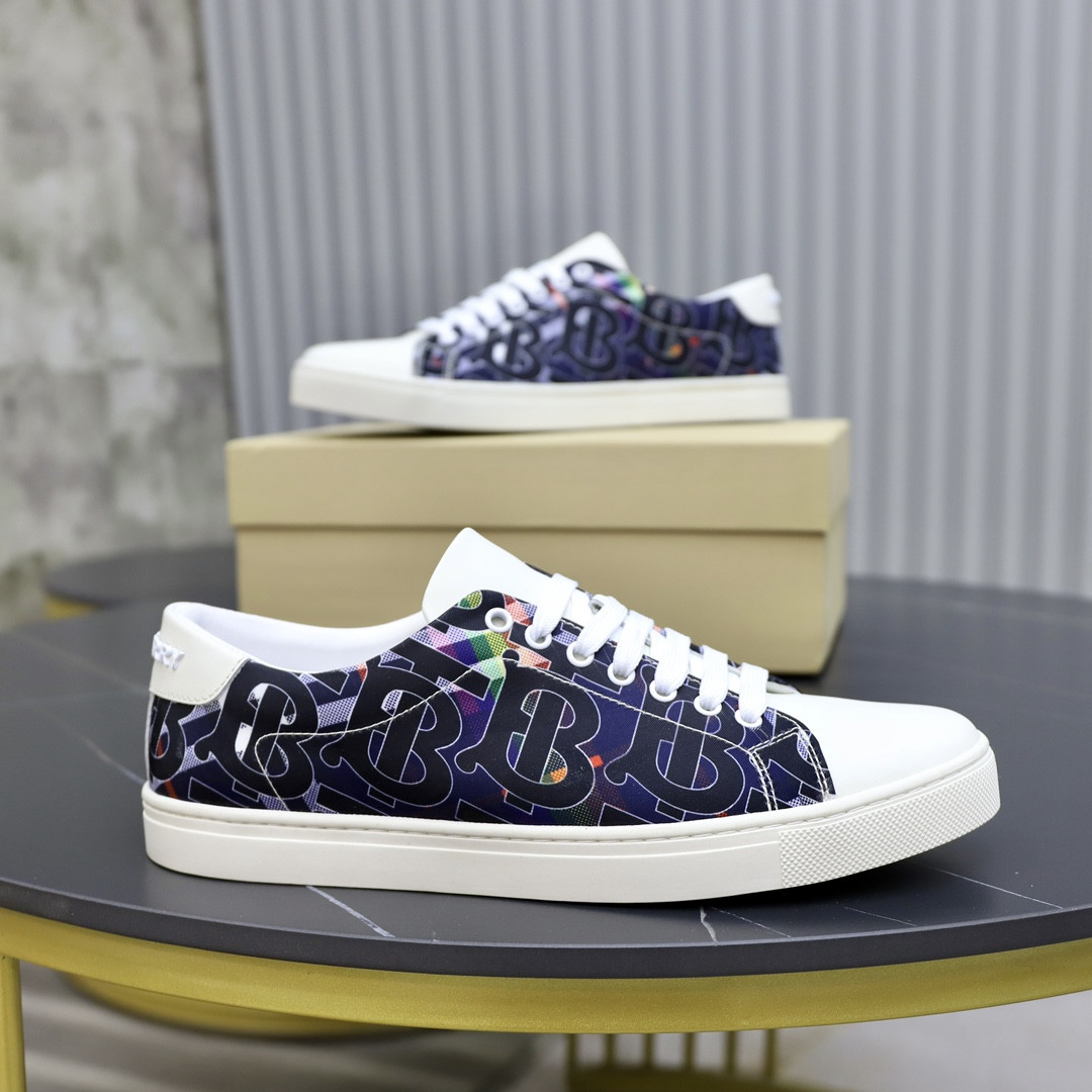ua B**rry sneakers