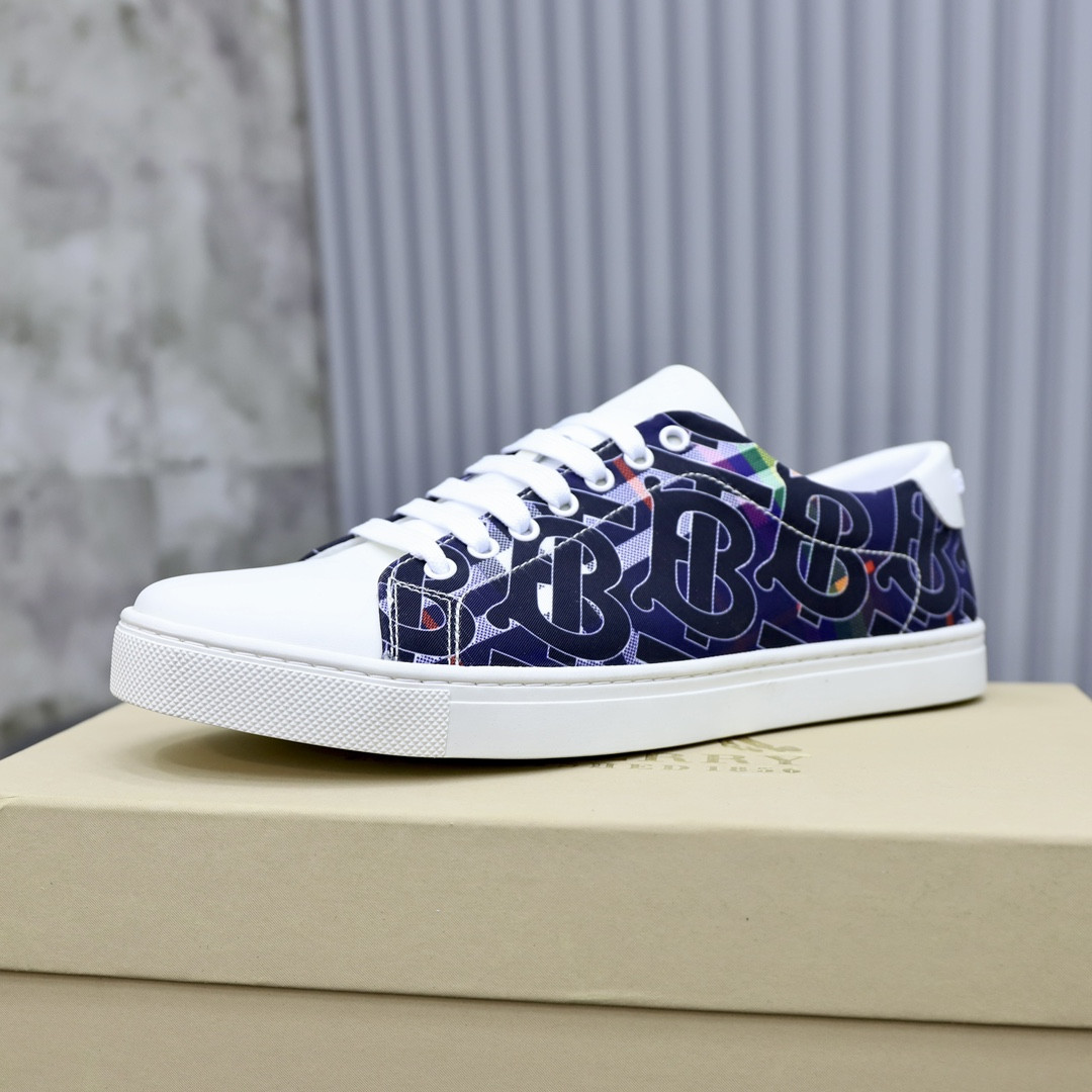 ua B**rry sneakers