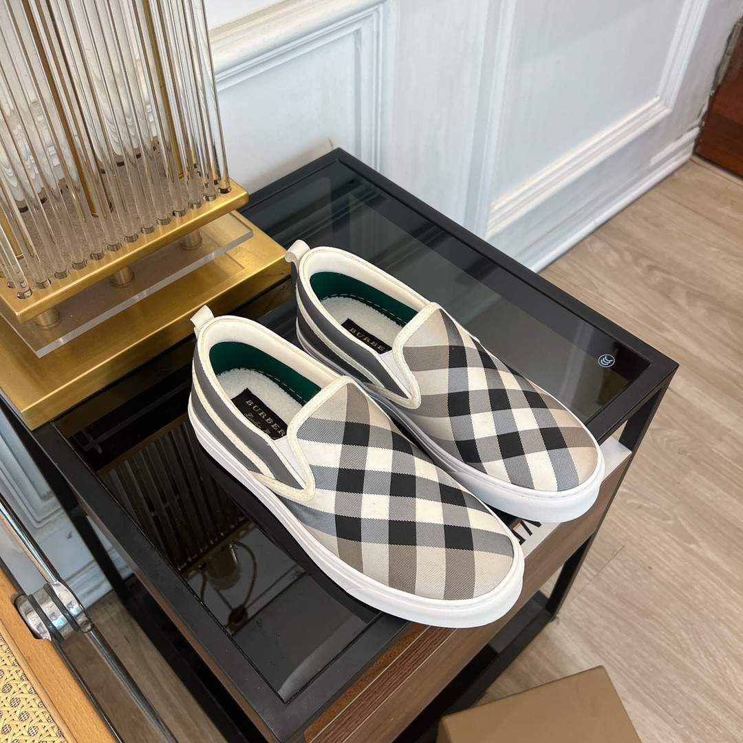 ua B**rry slip on sneakers