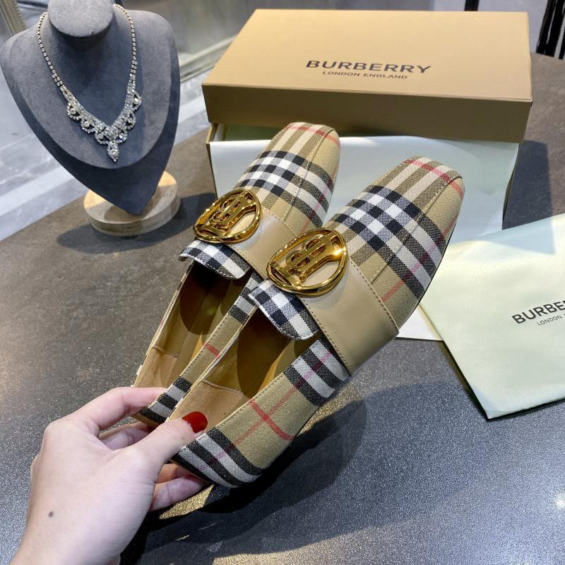 ua B**rry check loafers