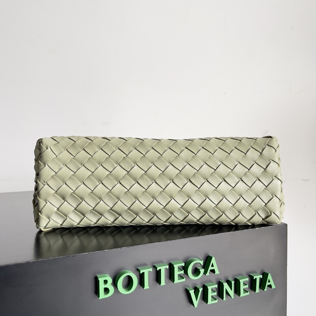 bo*te*ga Ve*ne*ta east-west andiamo 29x10x18cm