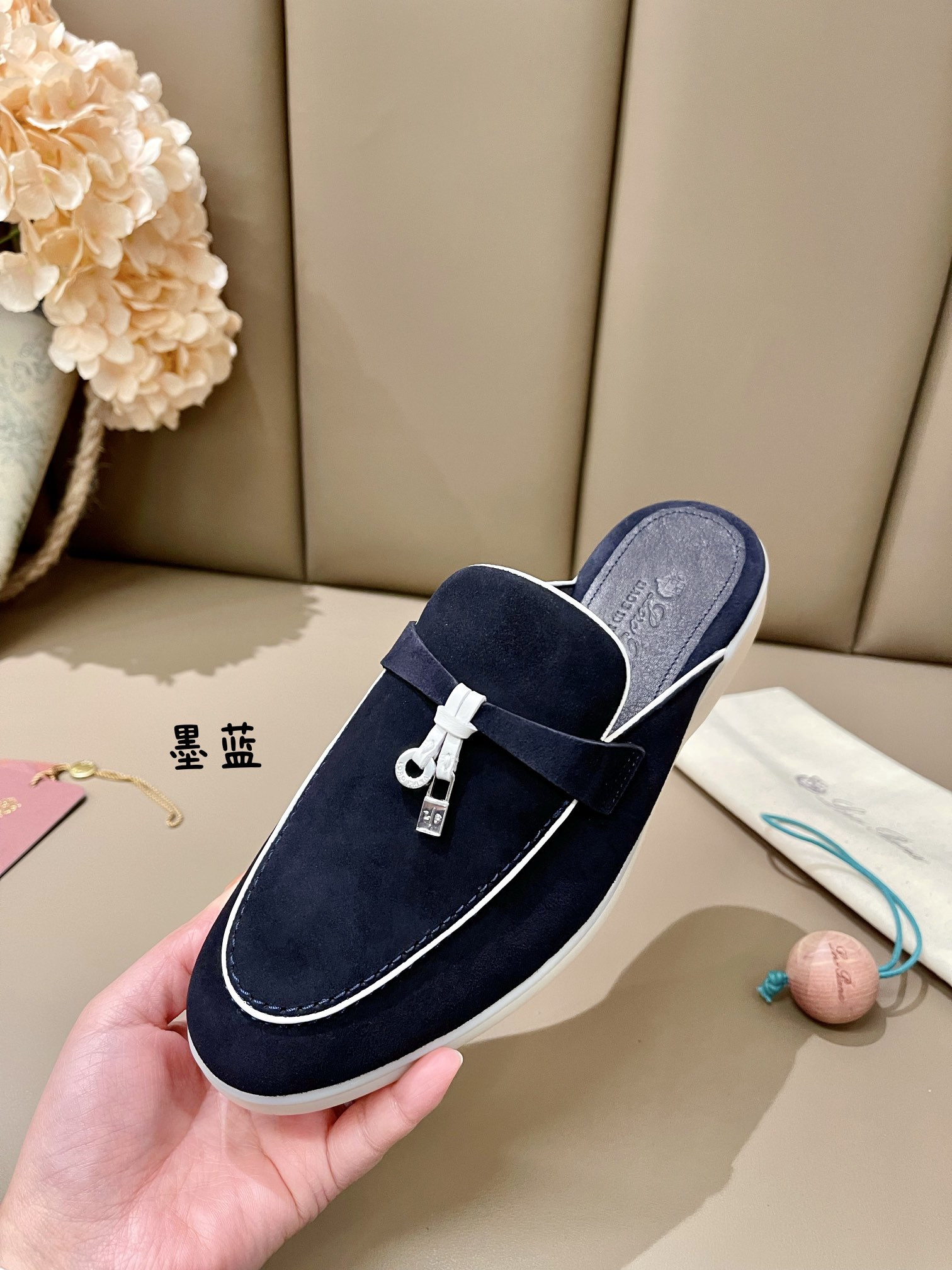 ua L**o p*ana babouche charms walk loafers