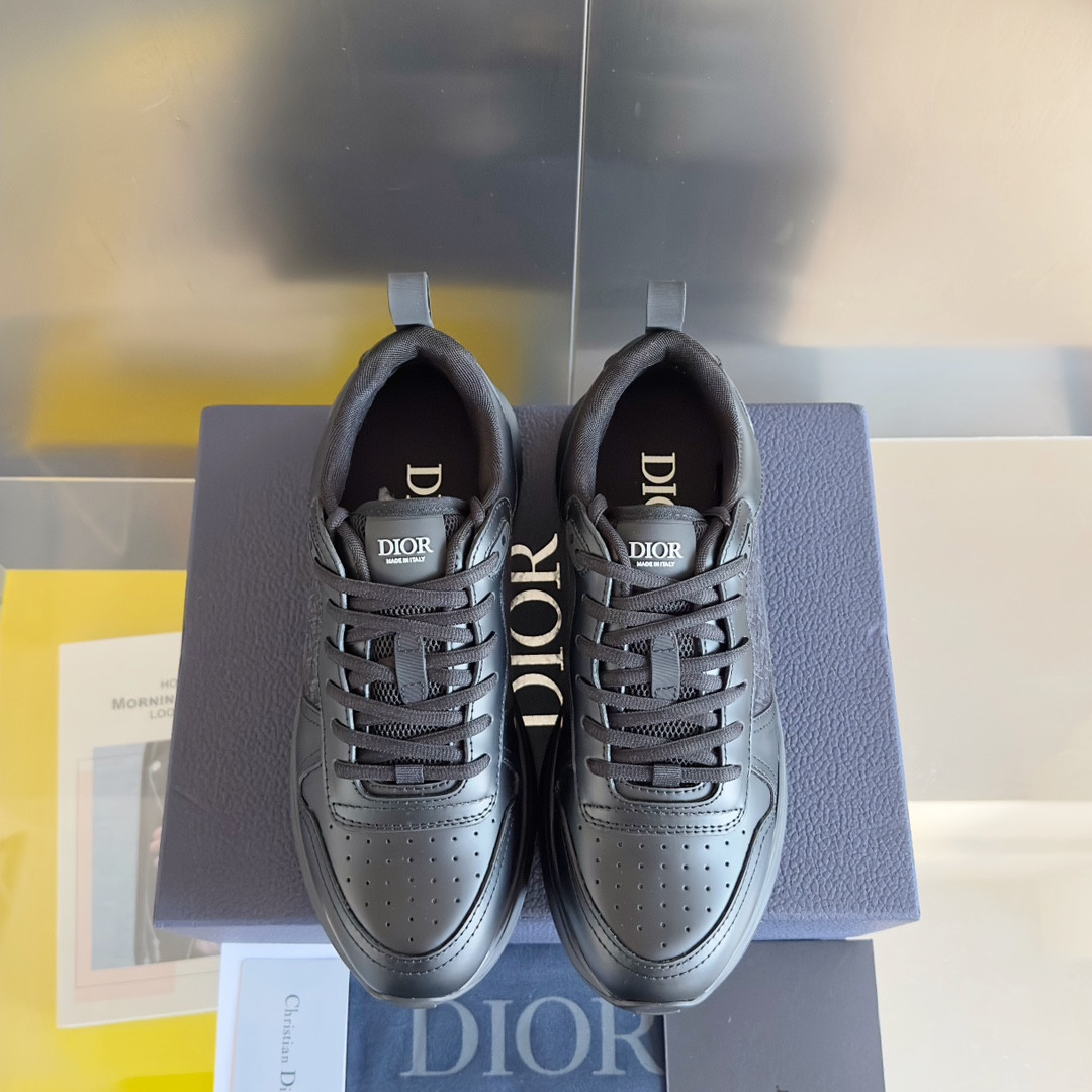 ua D*or b25 runner sneaker