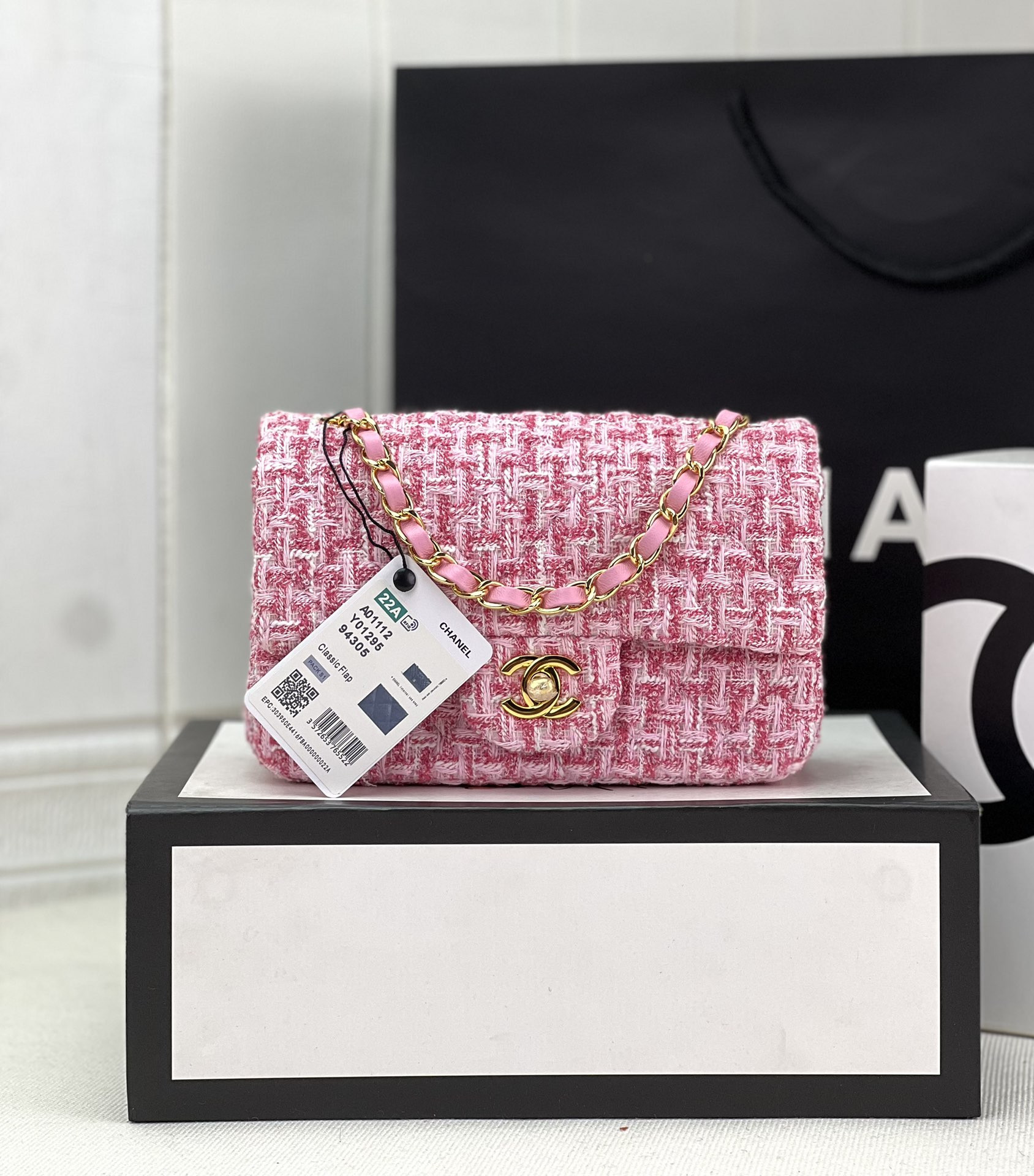 Ch*el classic flap bag 20cm