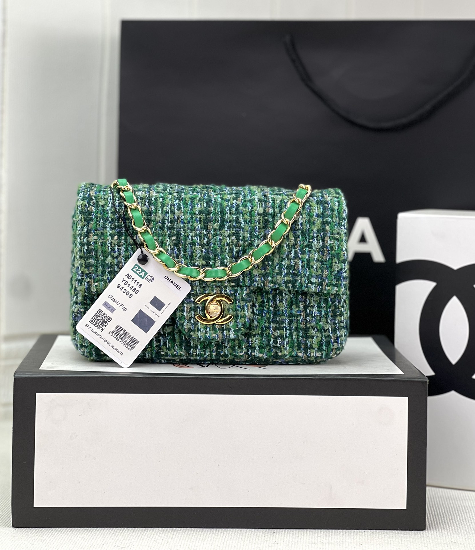Ch*el classic flap bag 20cm