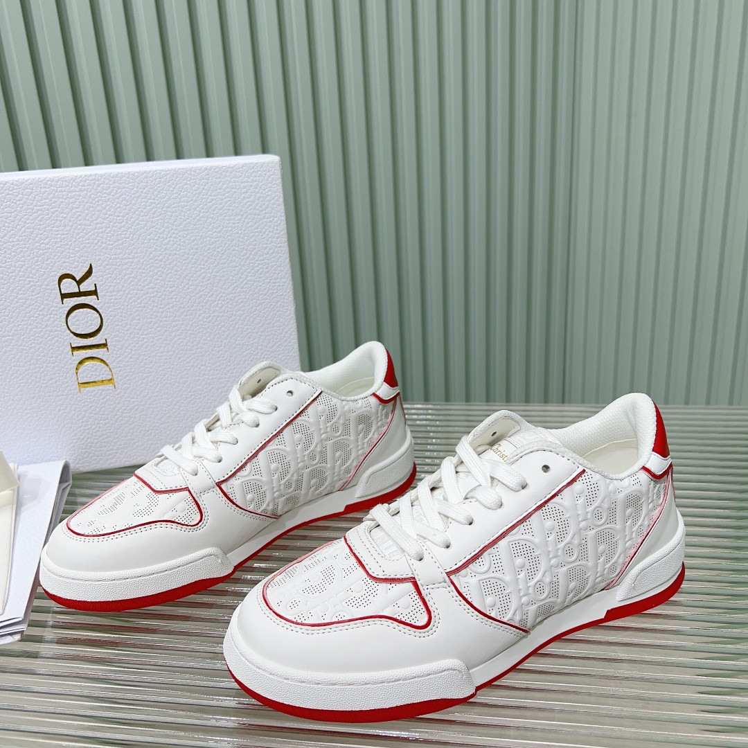 ua D*or one sneaker