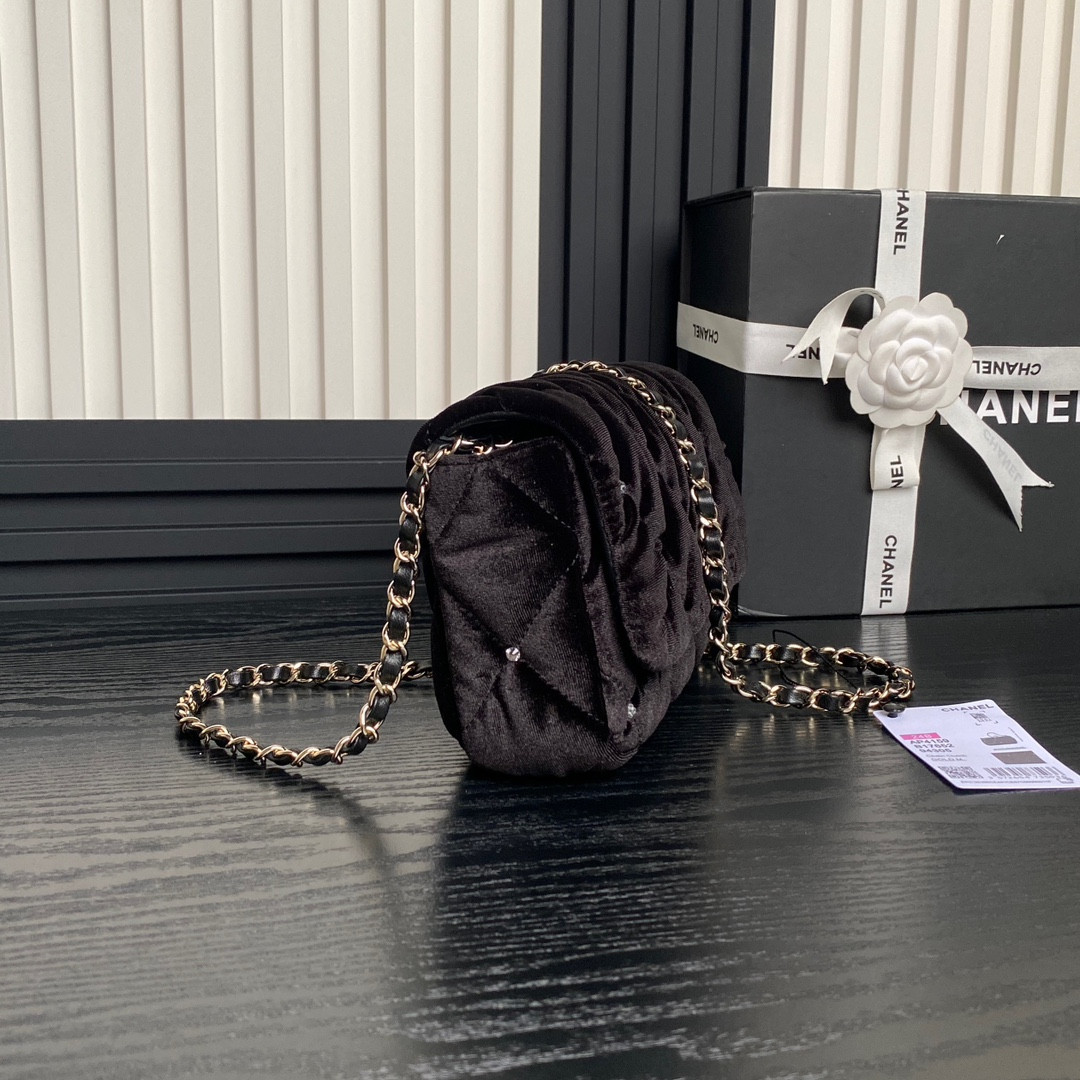 Ch*el clutch with chain 13×23×5cm