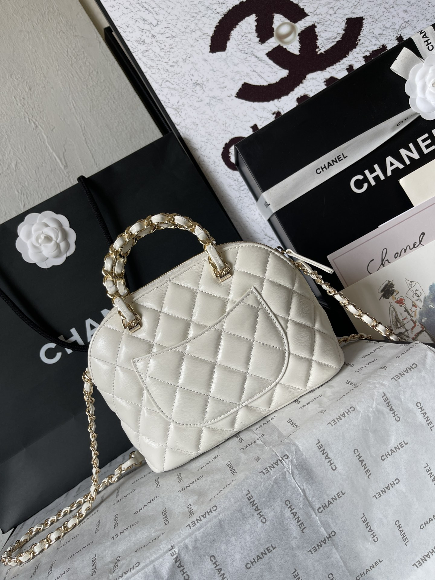 Ch*el small shopping bag 15x20x6cm