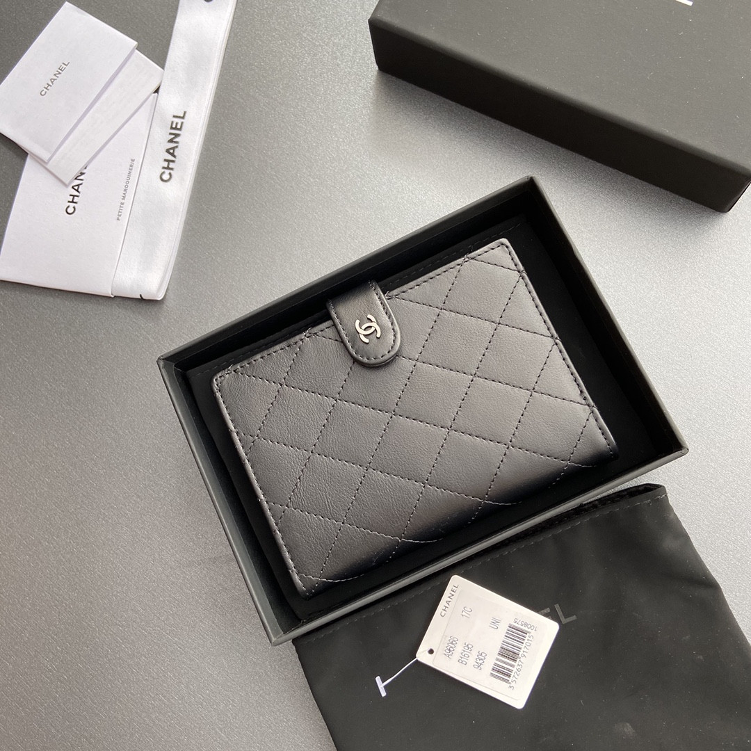 Ch*el card holder 10×14×2cm