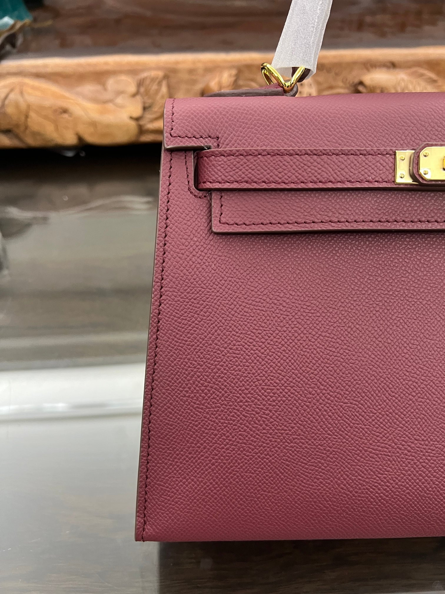 HERMÈS Kelly Gold-tone Hardware 25 28