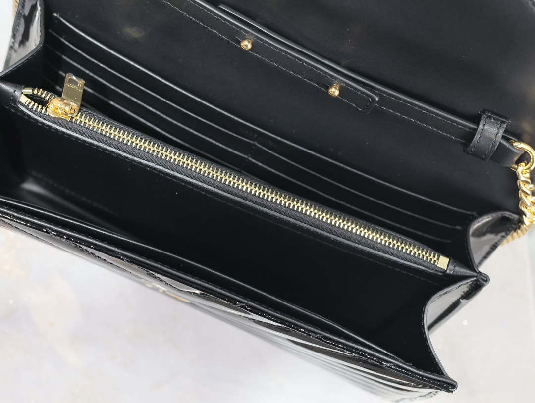 Y*L cassandra monogram classic chain wallet in patent leather 22.5 x 14 x 4cm