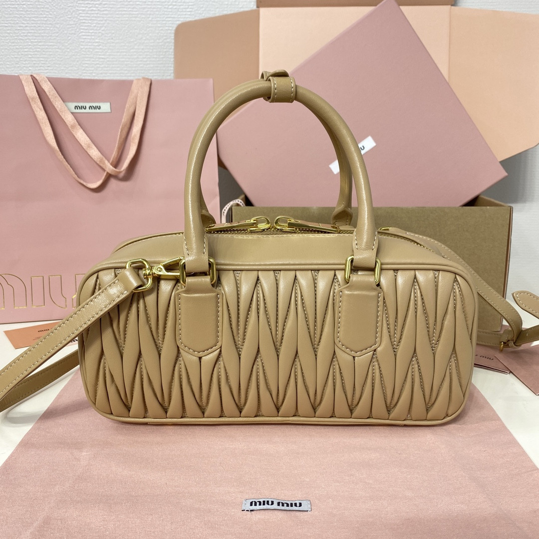 Miu Miu Arcadie matelassé nappa leather bag 12x27x9cm