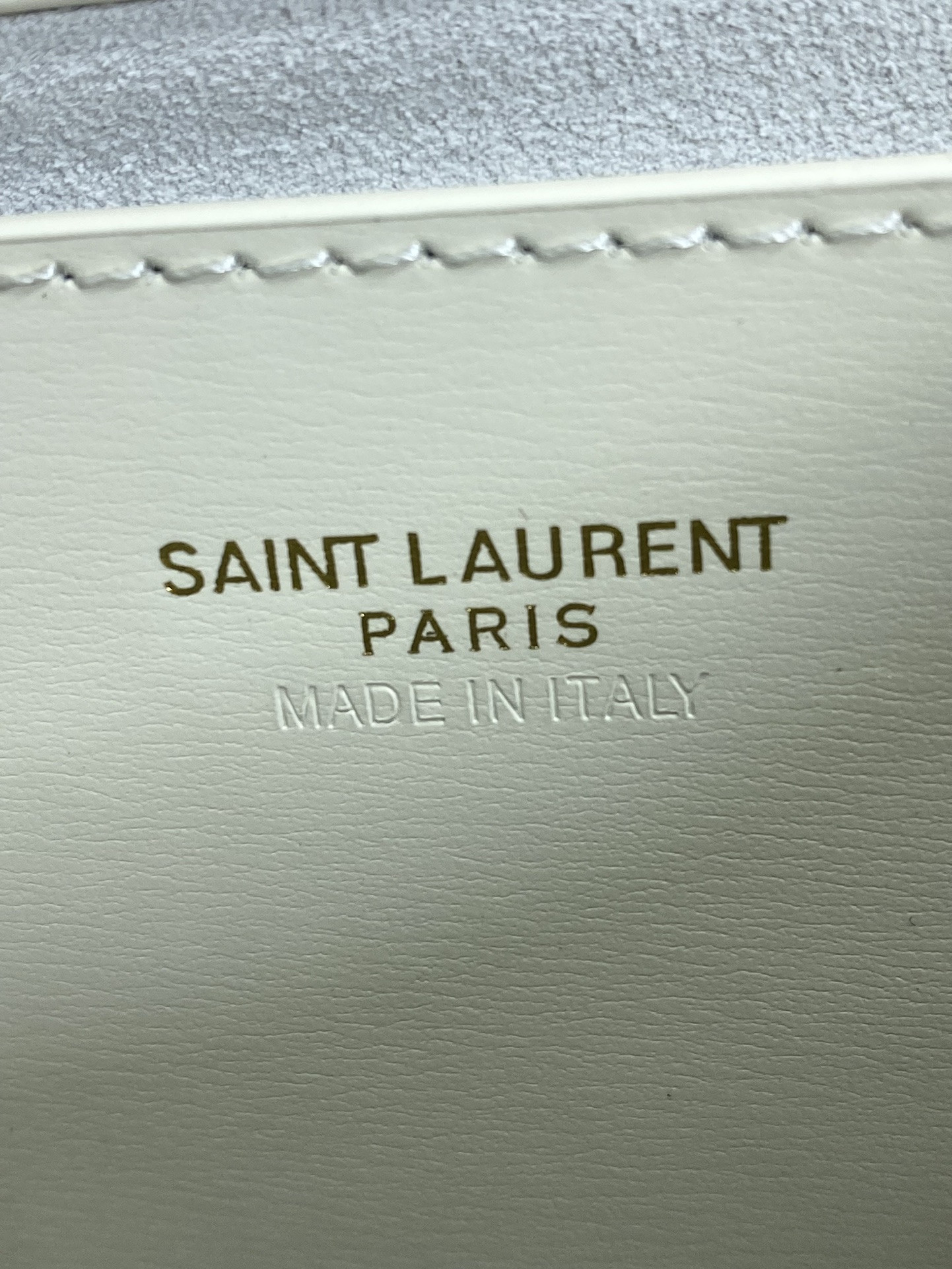 y*l voltaire top handle in box Sa**t Lau*nt 17.5x21x8cm