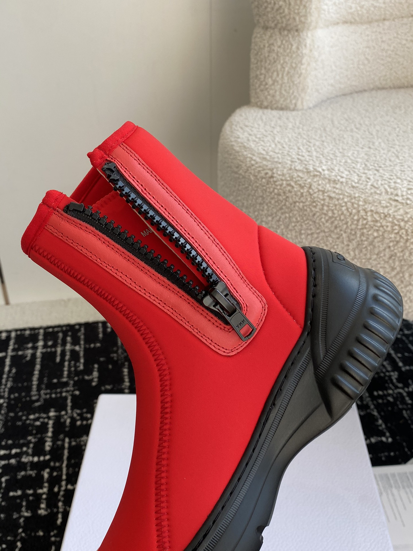 ua D*or boot