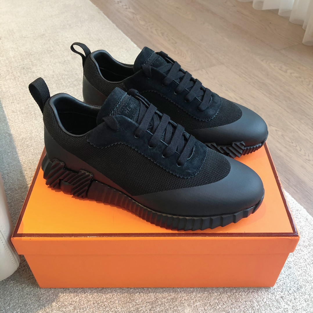 UA Hermès Bouncing Sneaker