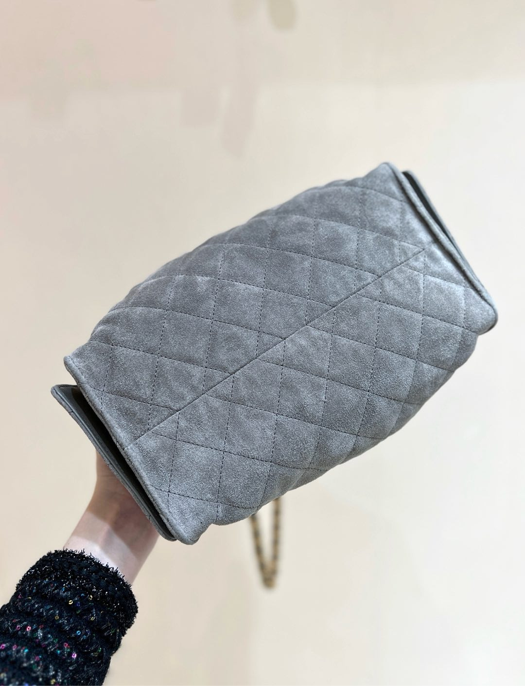 Ch*el 25c bucket bag 26x30x14cm