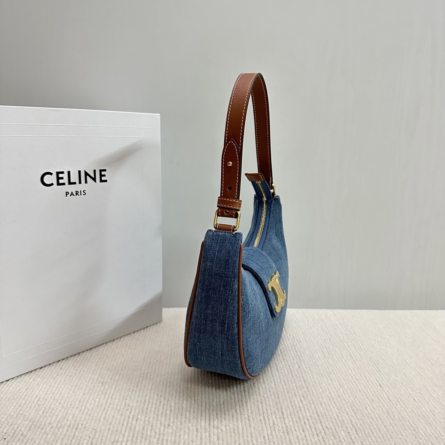 Ce**e ava triomphe bag 23x13.5x6cm