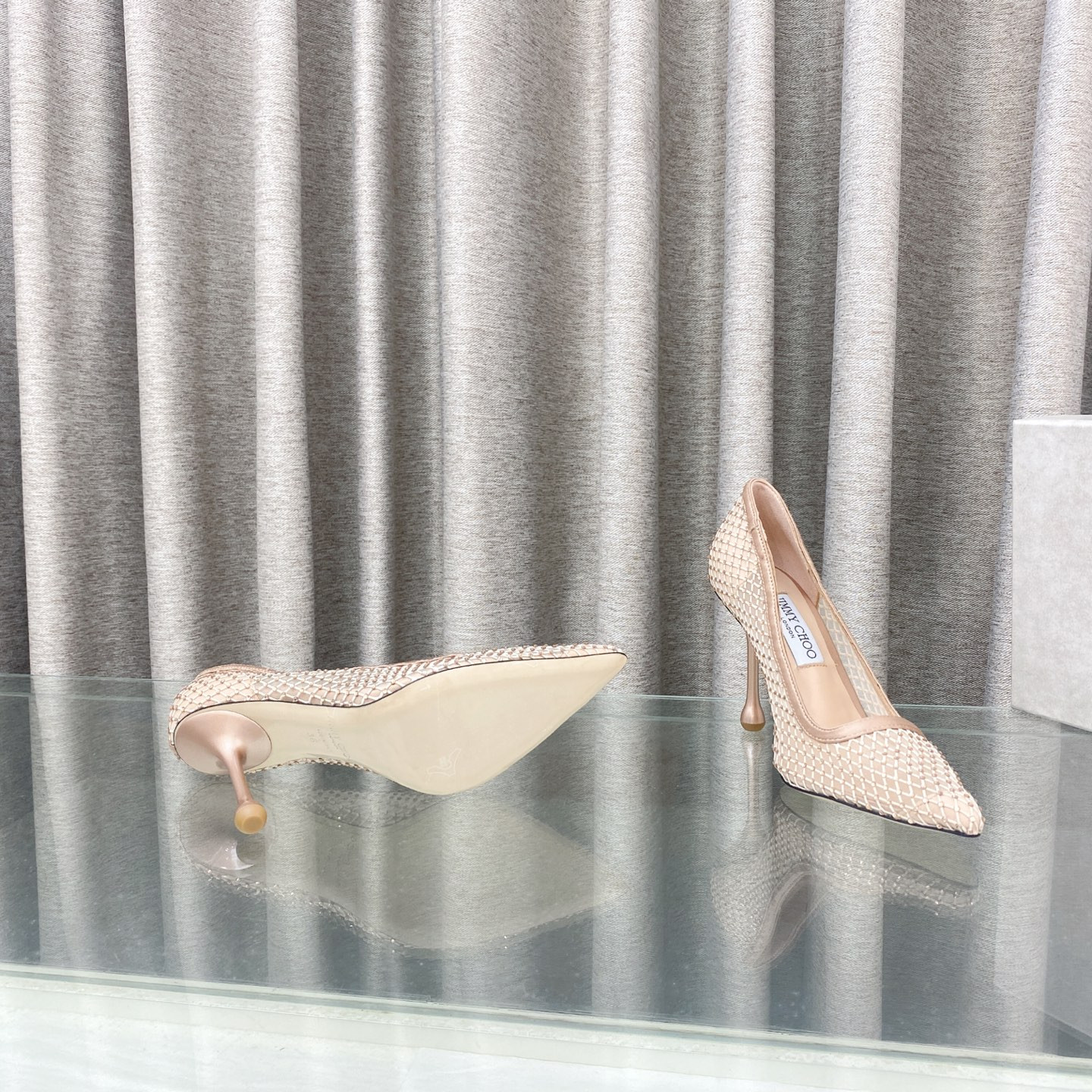 ua Ji*y Ch* ixia mesh pumps 8.5cm