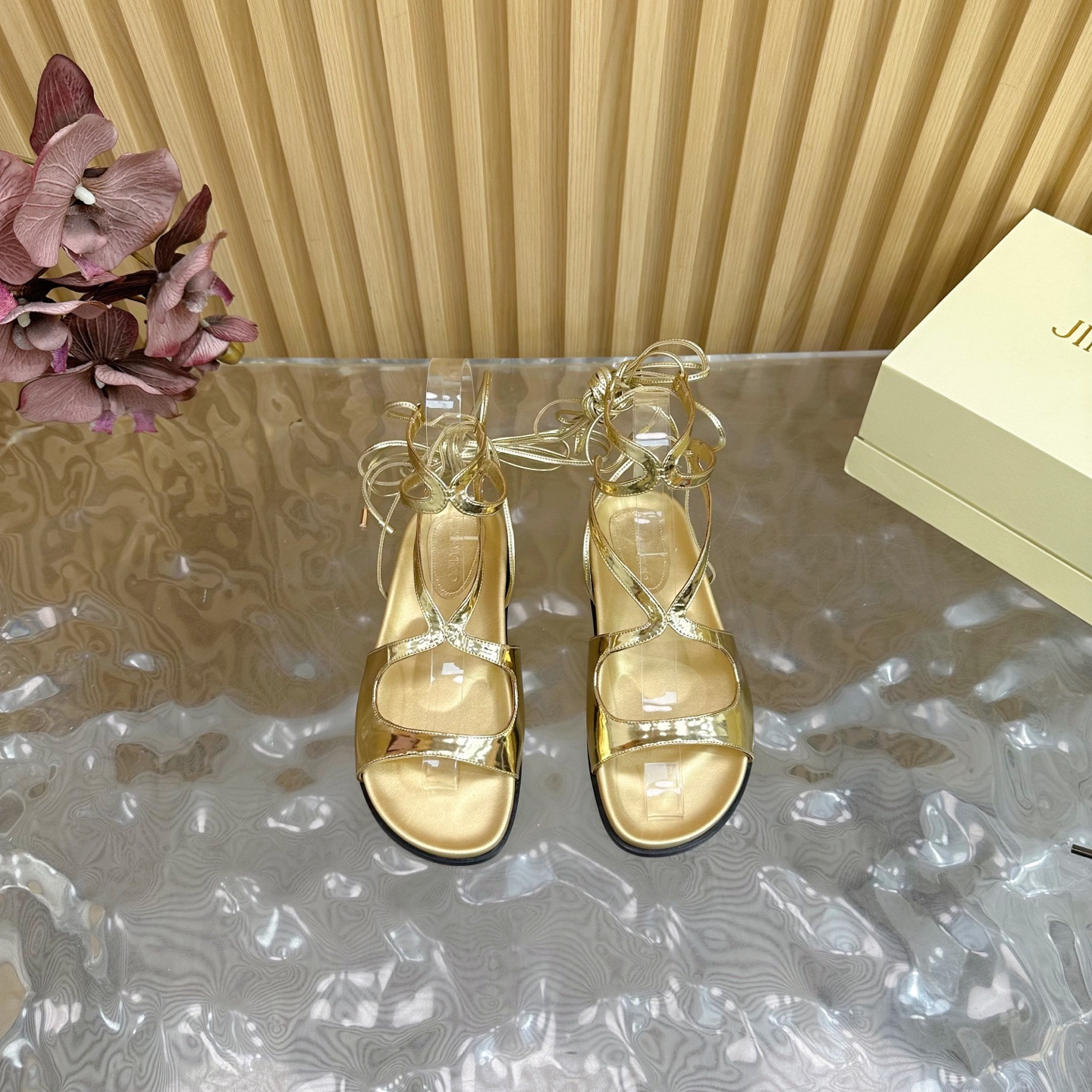 ua Ji*y Ch* sandals
